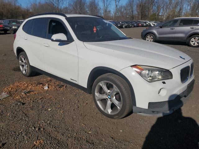 Photo 3 VIN: WBAVM5C51FVV94377 - BMW X1 XDRIVE3 