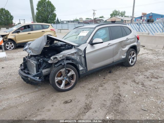 Photo 1 VIN: WBAVM5C53FVV94039 - BMW X1 