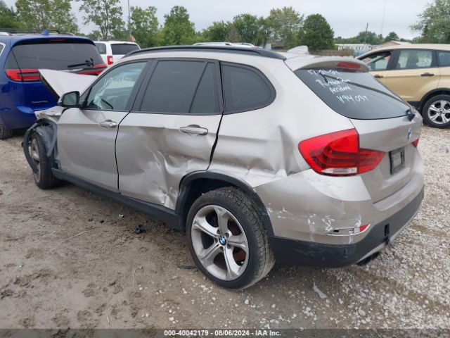 Photo 2 VIN: WBAVM5C53FVV94039 - BMW X1 