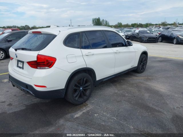 Photo 3 VIN: WBAVM5C55EVV91819 - BMW X1 