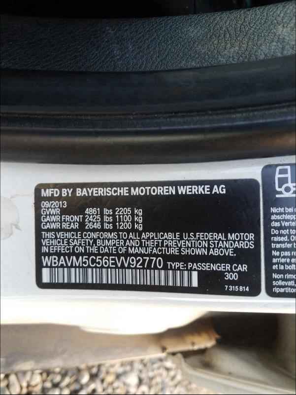 Photo 9 VIN: WBAVM5C56EVV92770 - BMW X1 XDRIVE3 