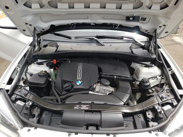 Photo 6 VIN: WBAVM5C56FVV94956 - BMW X1 XDRIVE3 