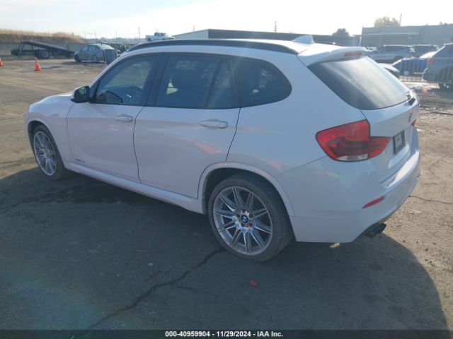 Photo 2 VIN: WBAVM5C59FVV93767 - BMW X1 