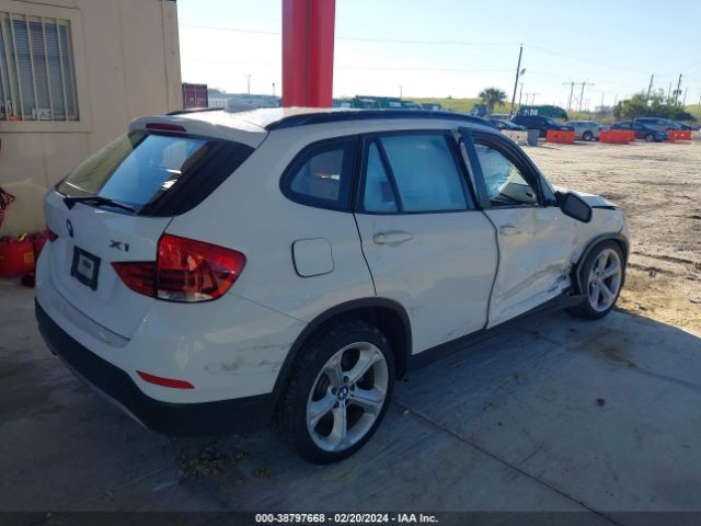 Photo 3 VIN: WBAVM5C5XEVV91492 - BMW X1 