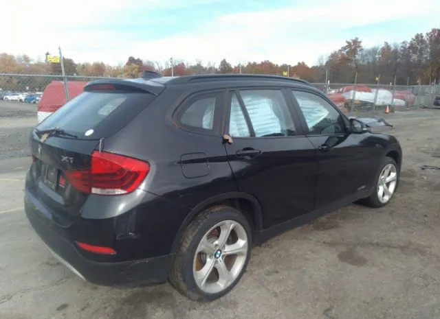 Photo 3 VIN: WBAVM5C5XEVV92500 - BMW X1 