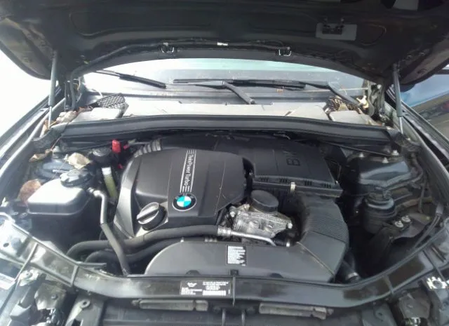 Photo 9 VIN: WBAVM5C5XEVV92500 - BMW X1 