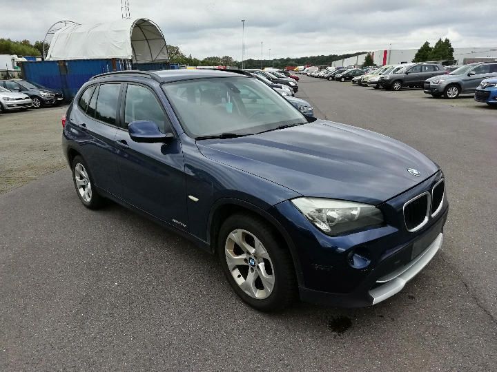 Photo 2 VIN: WBAVN11020VT39001 - BMW X1 SUV 