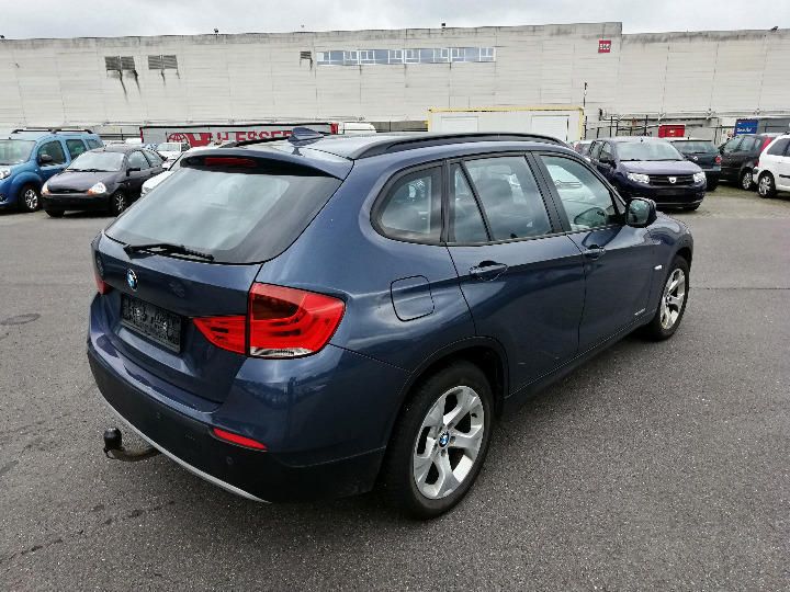 Photo 3 VIN: WBAVN11020VT39001 - BMW X1 SUV 