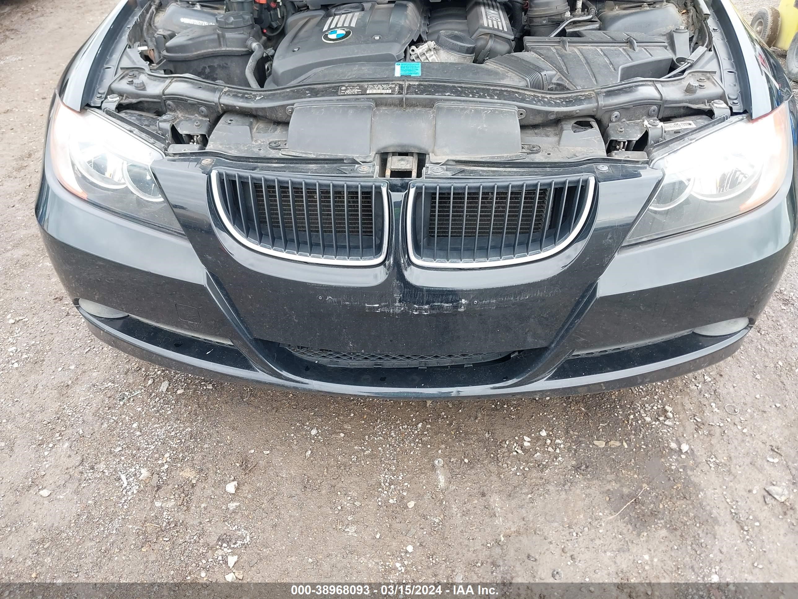 Photo 11 VIN: WBAVS13557FX15440 - BMW 3ER 