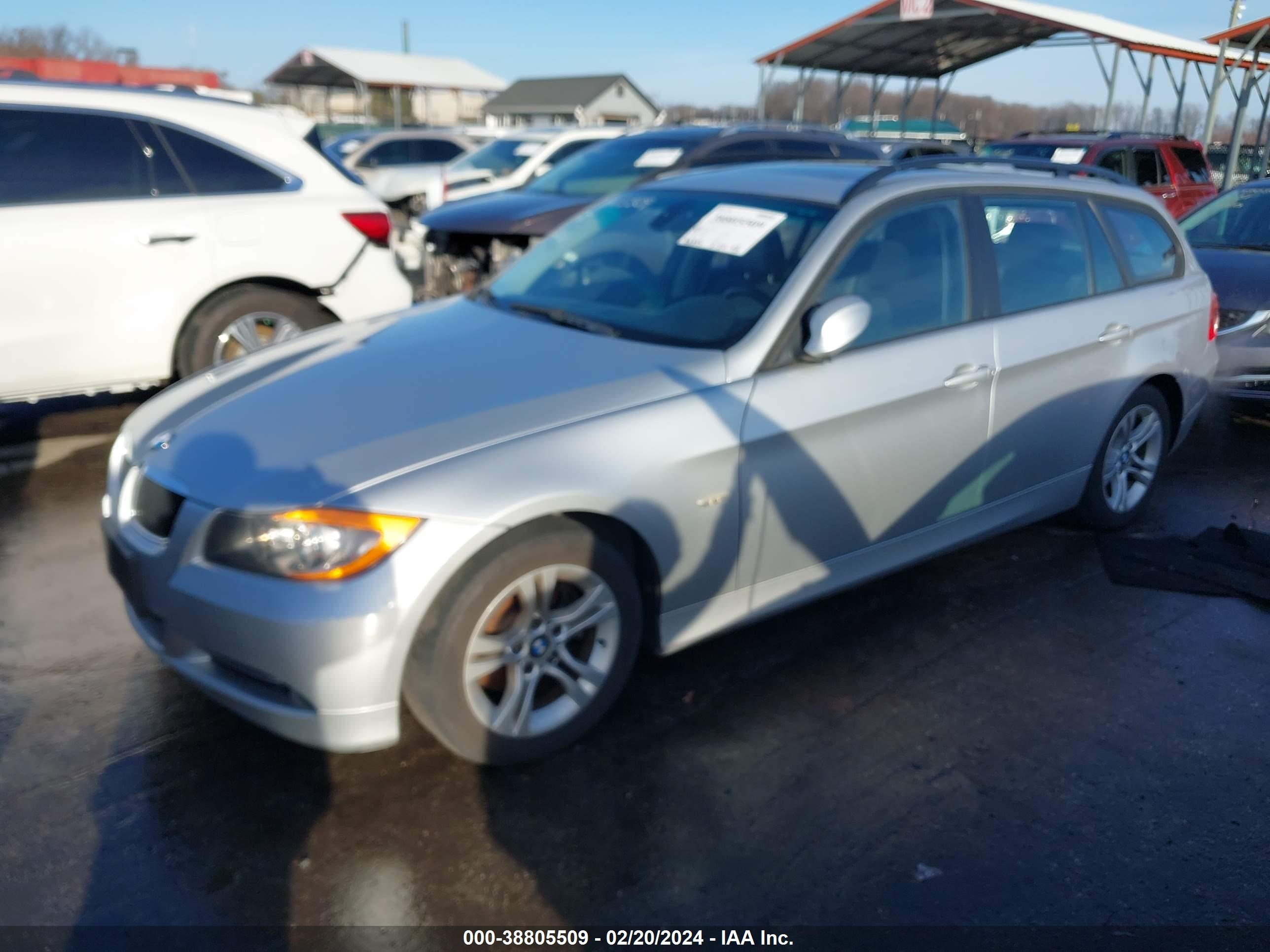 Photo 1 VIN: WBAVS13568FV95164 - BMW 3ER 