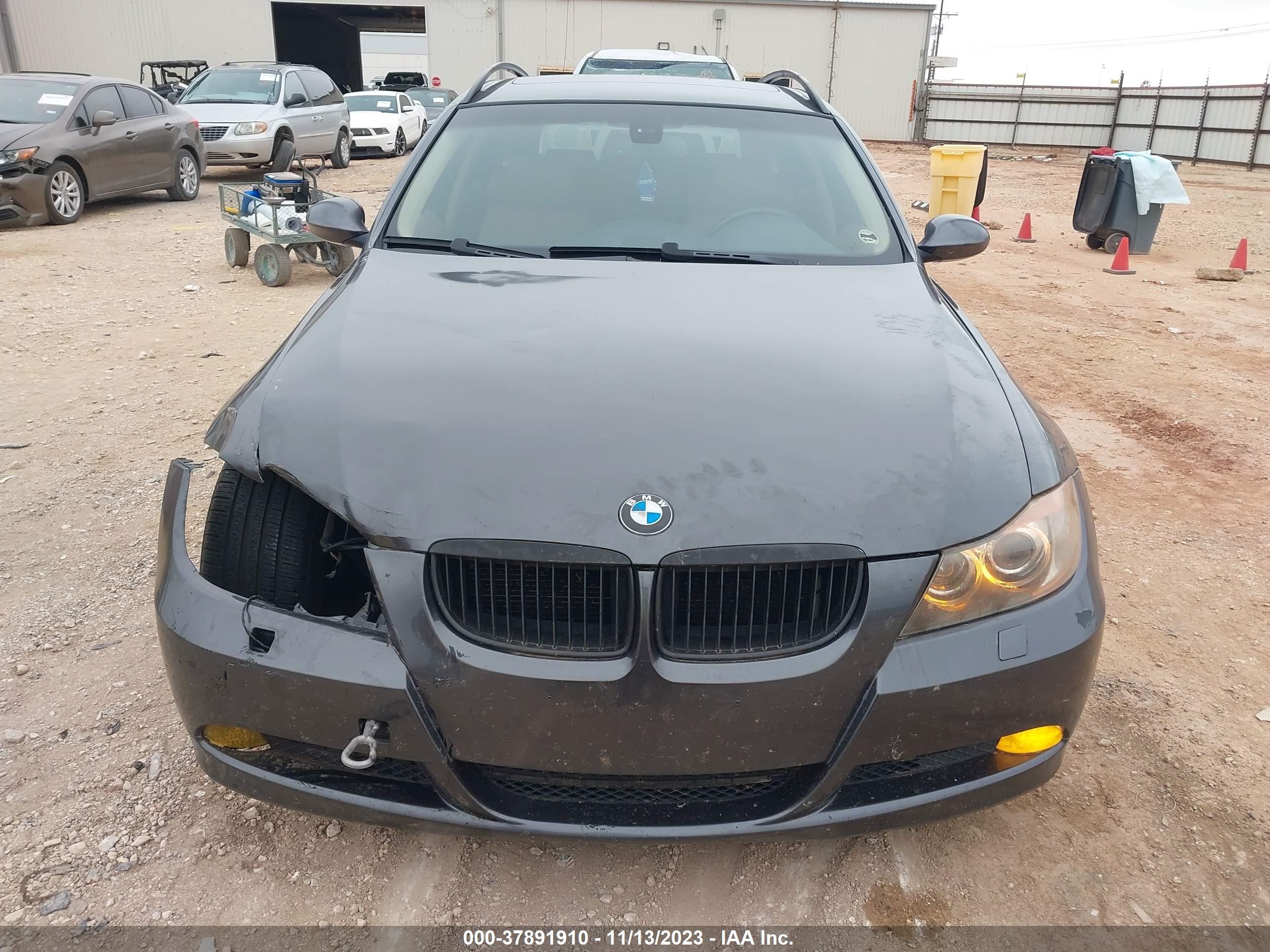 Photo 11 VIN: WBAVT735X8FZ37408 - BMW 3ER 