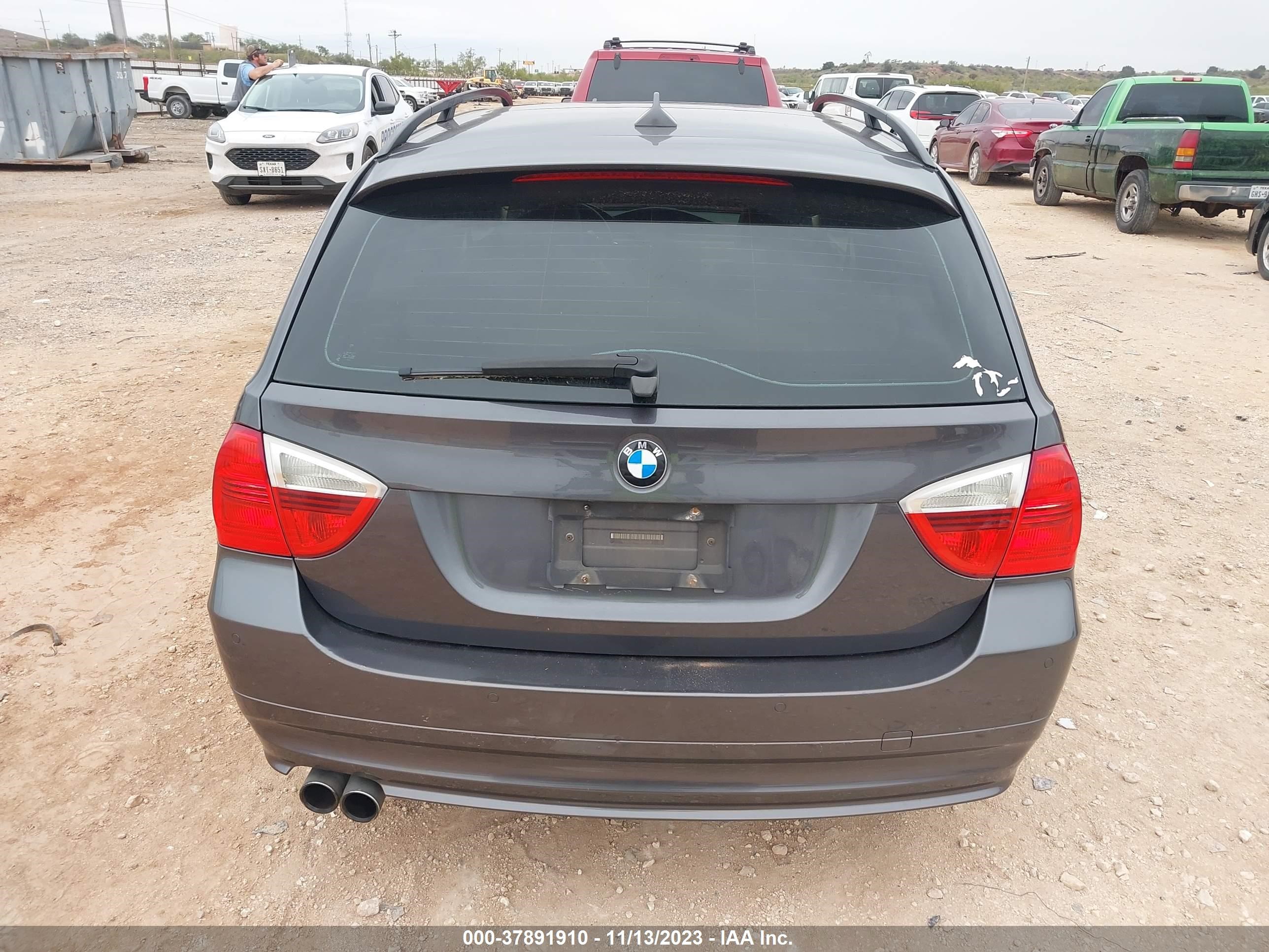 Photo 15 VIN: WBAVT735X8FZ37408 - BMW 3ER 