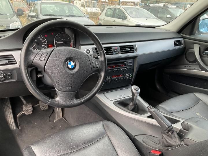 Photo 21 VIN: WBAVU31020KY10614 - BMW 3 SERIES TOURING 