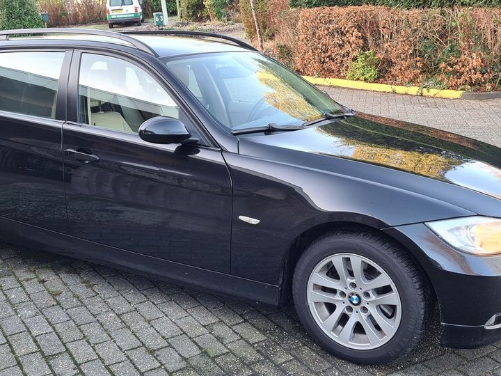 Photo 4 VIN: WBAVW11030A281145 - BMW 3-SERIE TOURING 