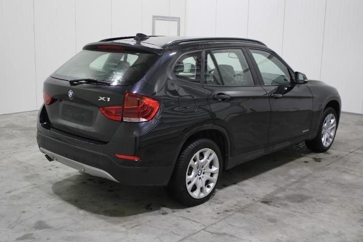 Photo 3 VIN: WBAVY11020VZ25625 - BMW X1 SUV 