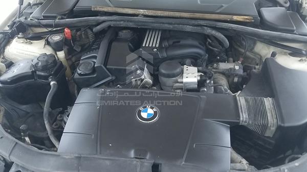 Photo 28 VIN: WBAWA51038JP99360 - BMW 320 