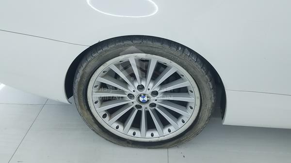 Photo 30 VIN: WBAWA51038JP99360 - BMW 320 