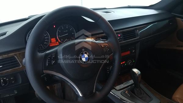 Photo 14 VIN: WBAWA51088JP99581 - BMW 320I 