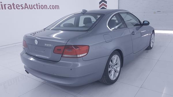 Photo 7 VIN: WBAWB31057PU82449 - BMW 325I 