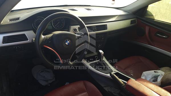 Photo 14 VIN: WBAWB31058P112216 - BMW 325 