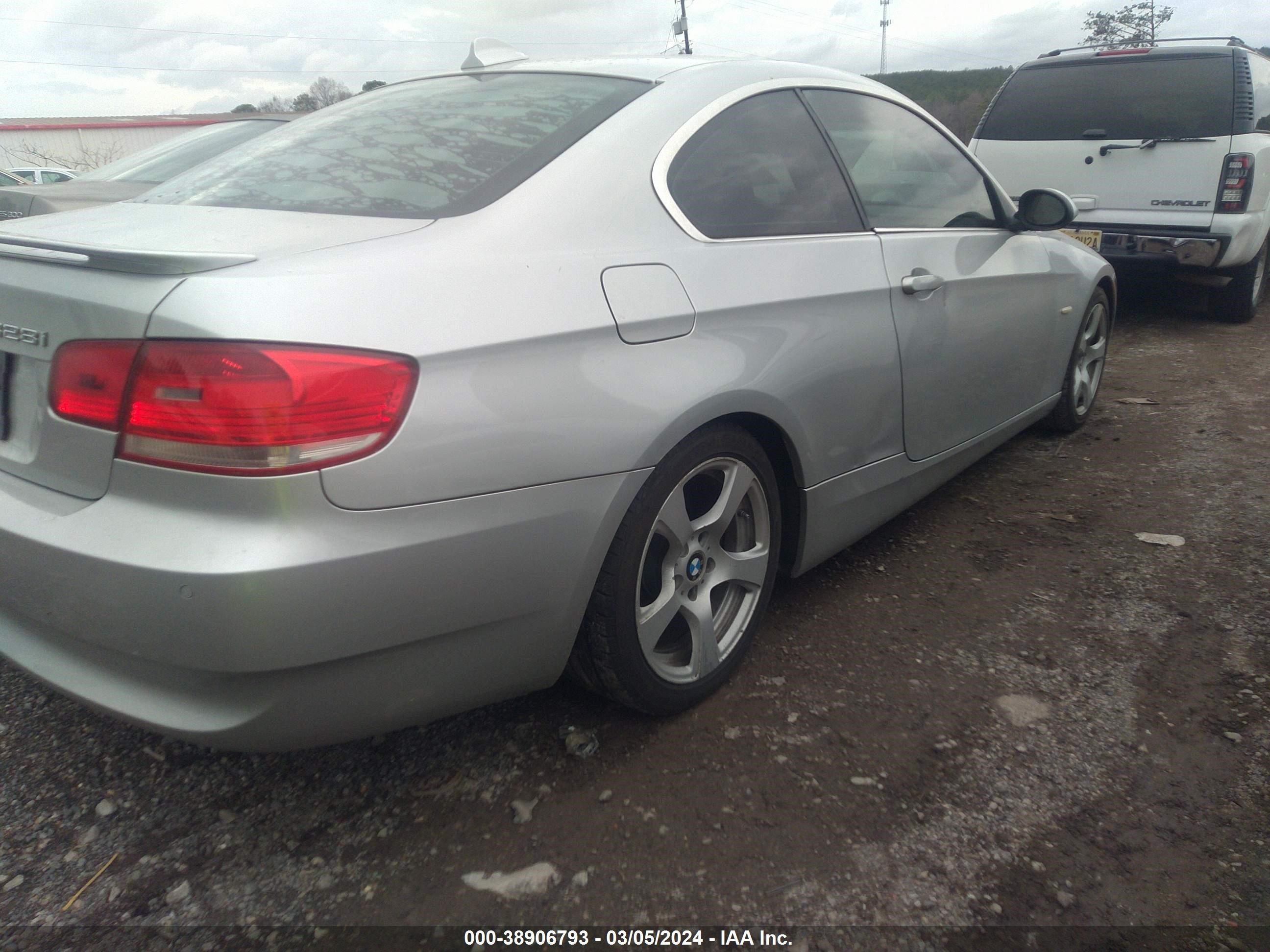 Photo 5 VIN: WBAWB33537PV72322 - BMW 3ER 