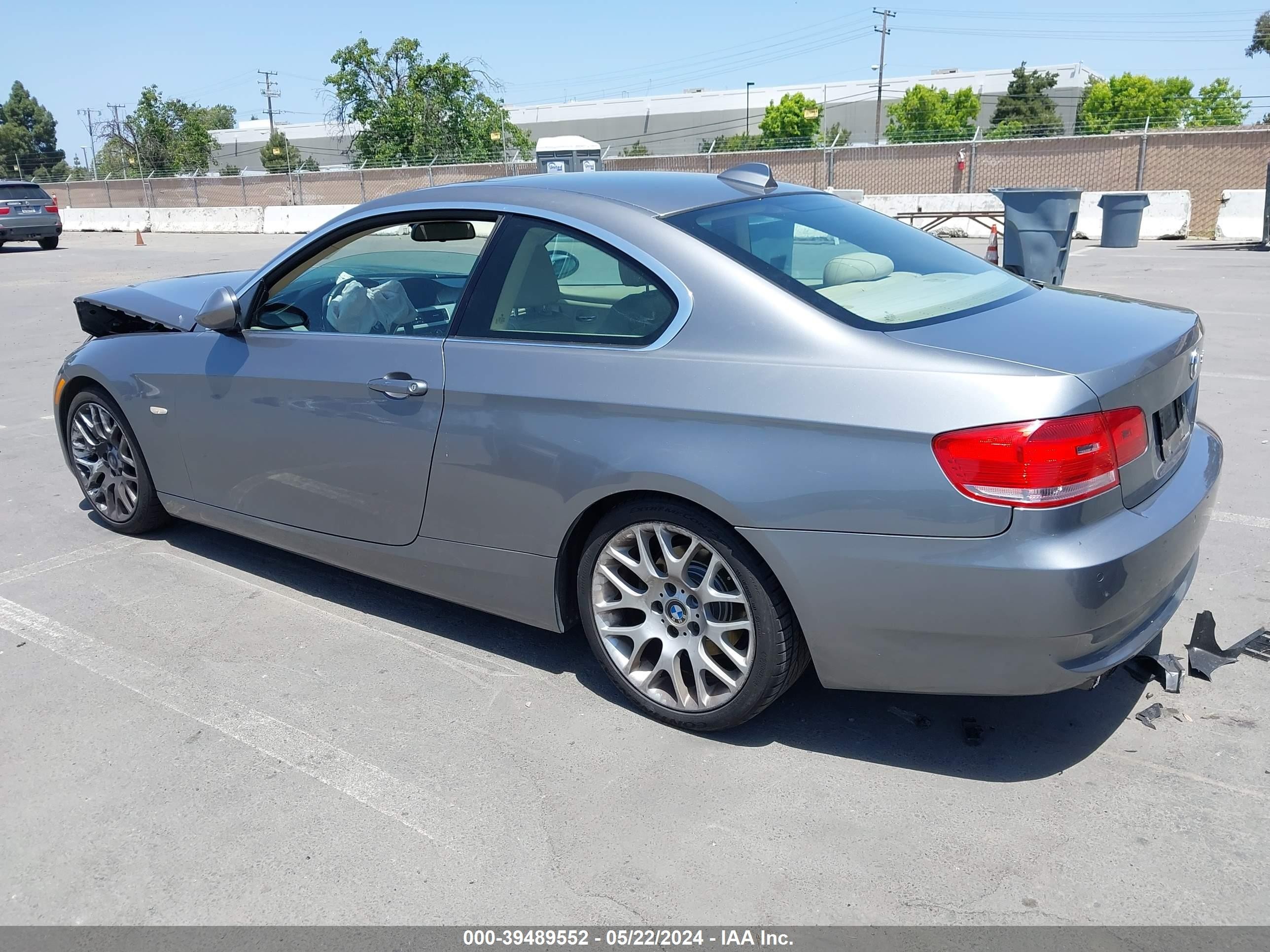 Photo 2 VIN: WBAWB33557PV72418 - BMW 3ER 