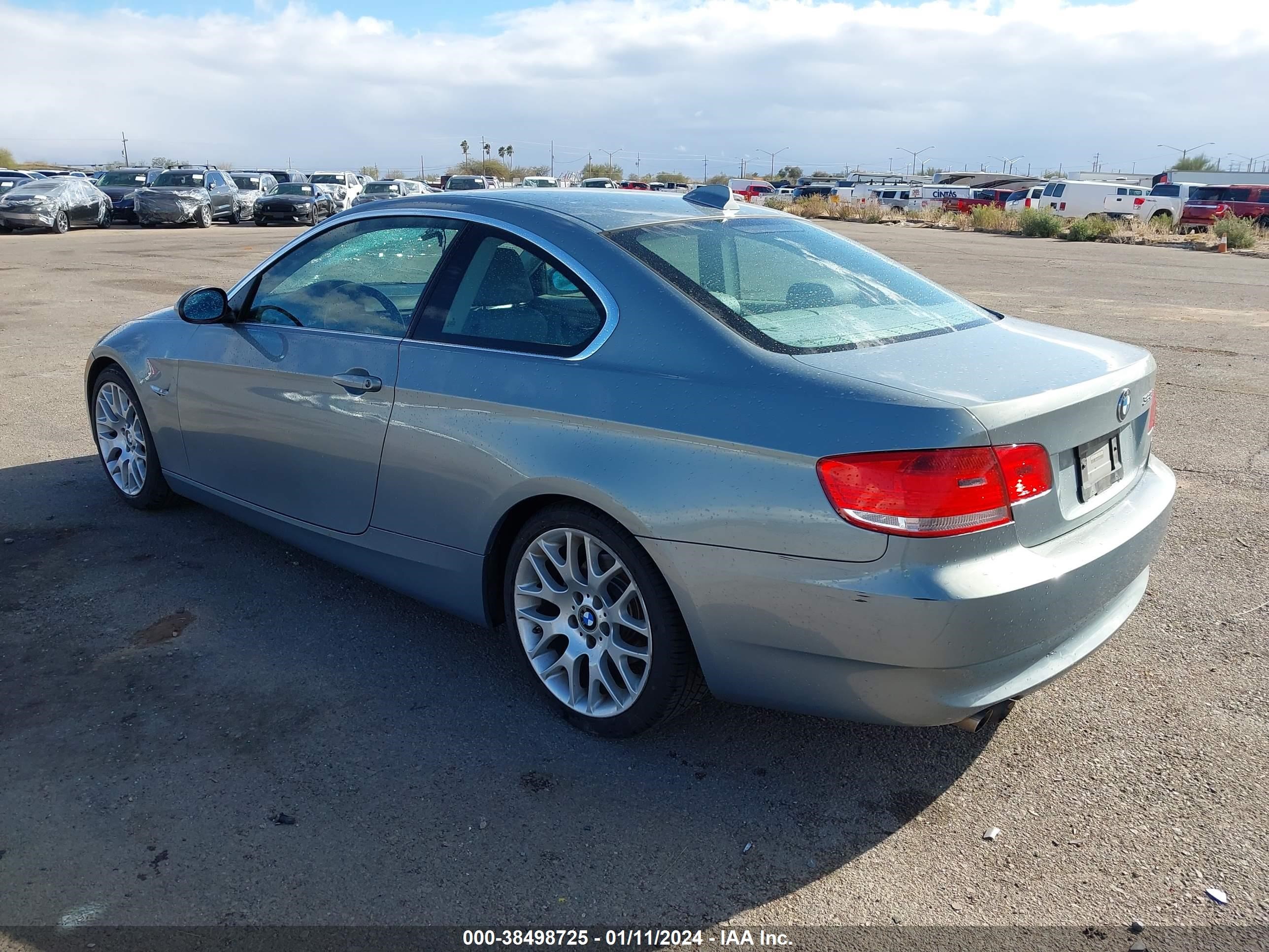 Photo 2 VIN: WBAWB33567P131039 - BMW 3ER 