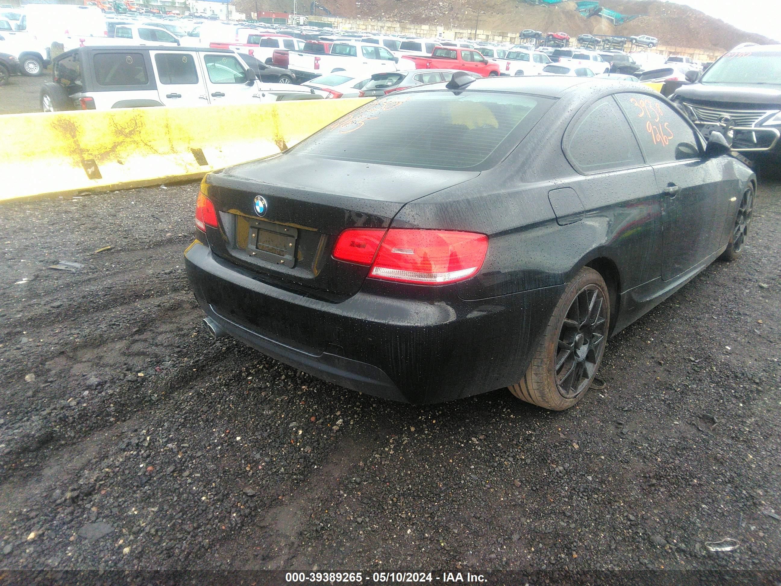 Photo 3 VIN: WBAWB33579P137046 - BMW 3ER 