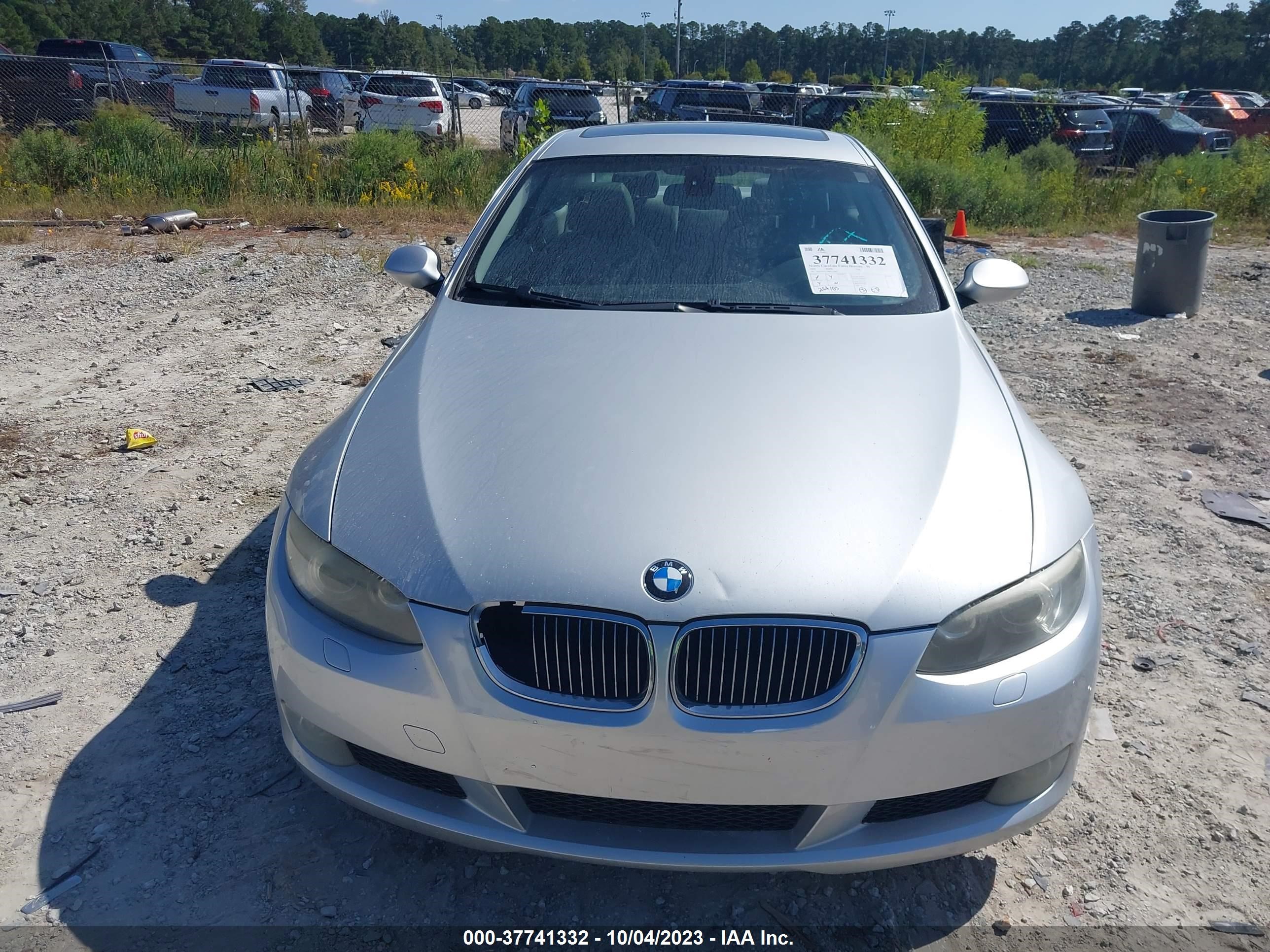 Photo 5 VIN: WBAWB33588P135689 - BMW 3ER 