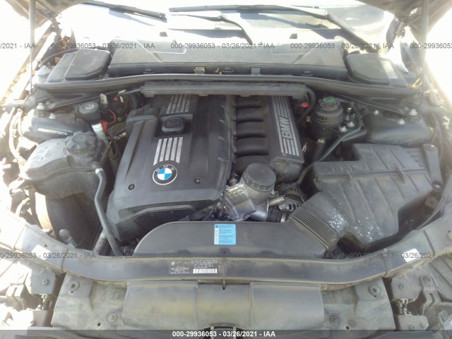 Photo 9 VIN: WBAWB3C51AP138861 - BMW 3 