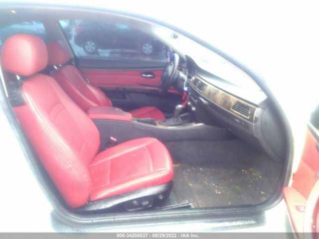 Photo 4 VIN: WBAWB3C52AP139985 - BMW 3 SERIES 