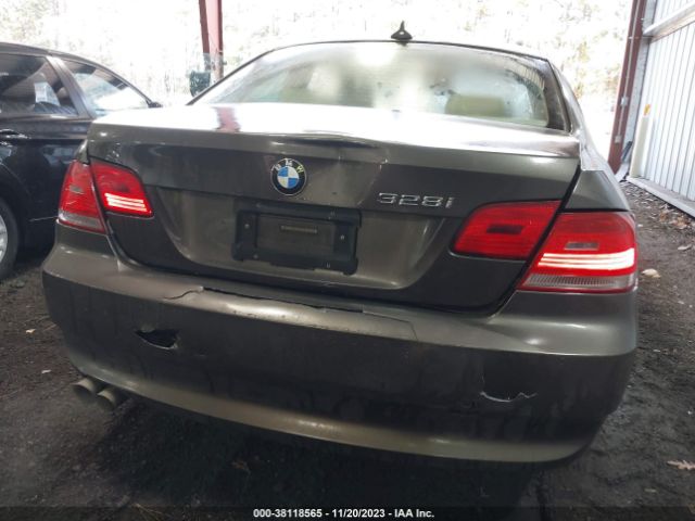 Photo 5 VIN: WBAWB3C54AP139941 - BMW 328I 