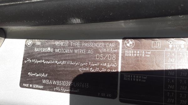 Photo 2 VIN: WBAWB51039PU97613 - BMW 330I 