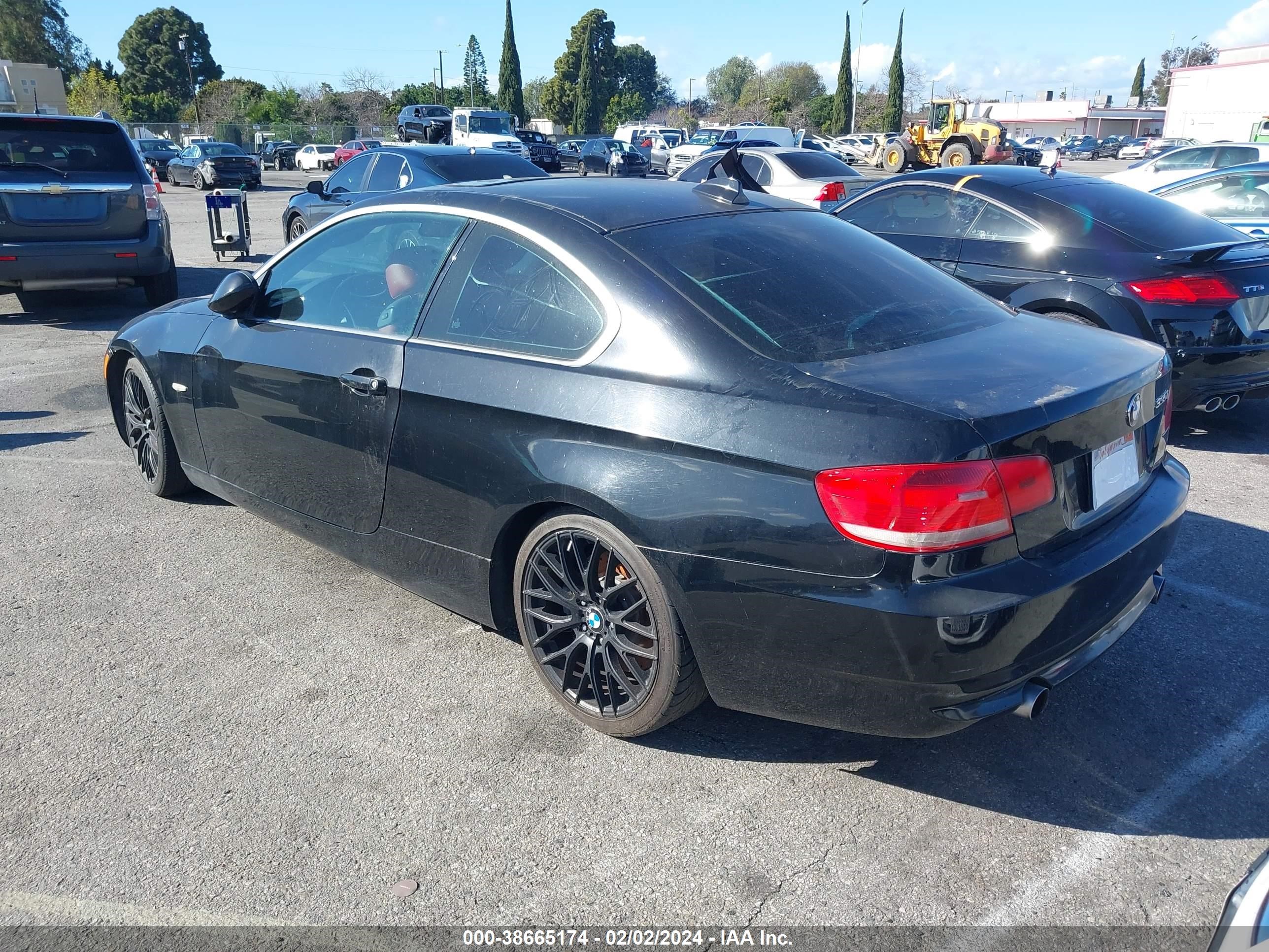 Photo 2 VIN: WBAWB73518P041614 - BMW 3ER 