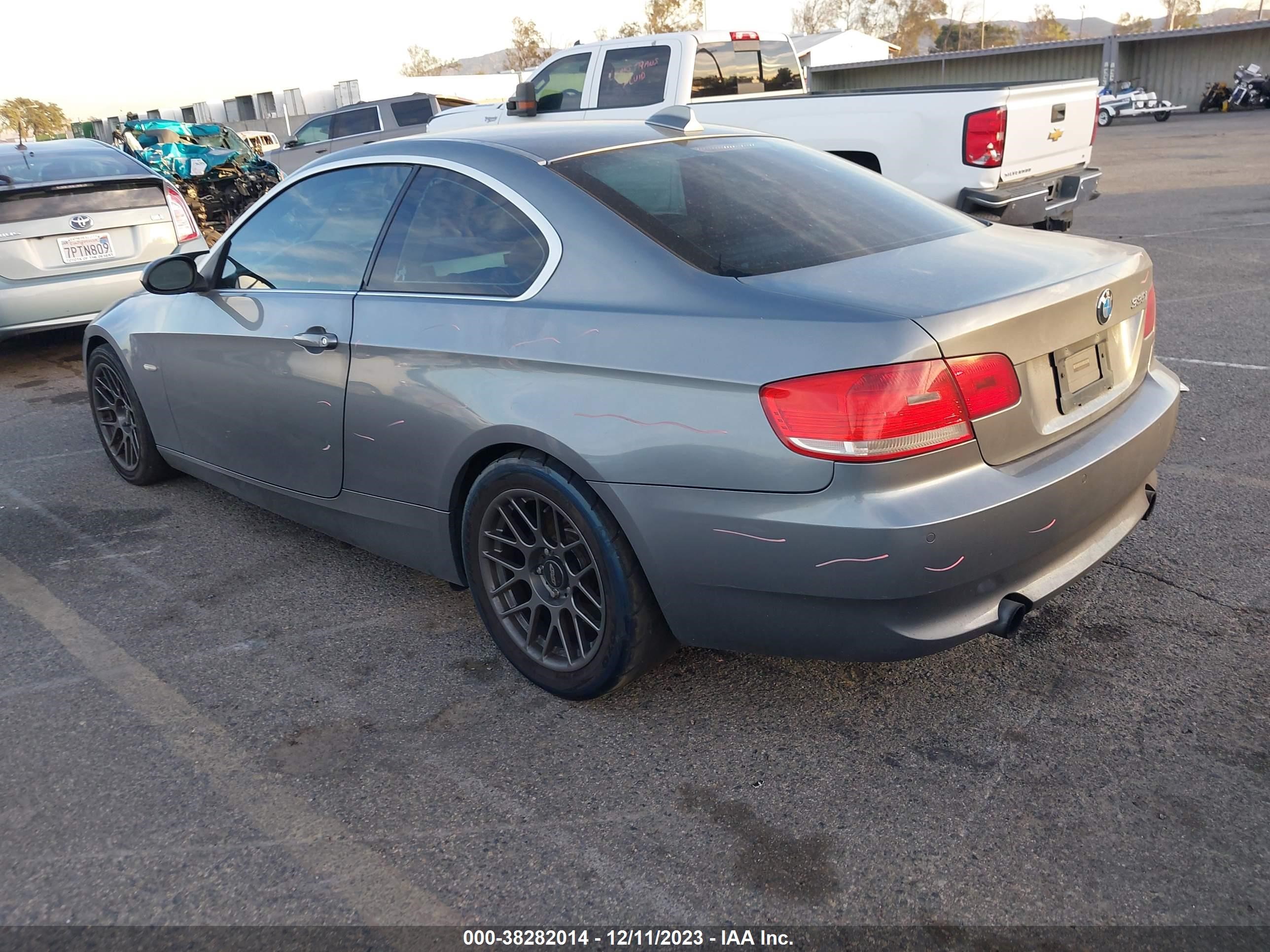 Photo 2 VIN: WBAWB73528P042741 - BMW 3ER 