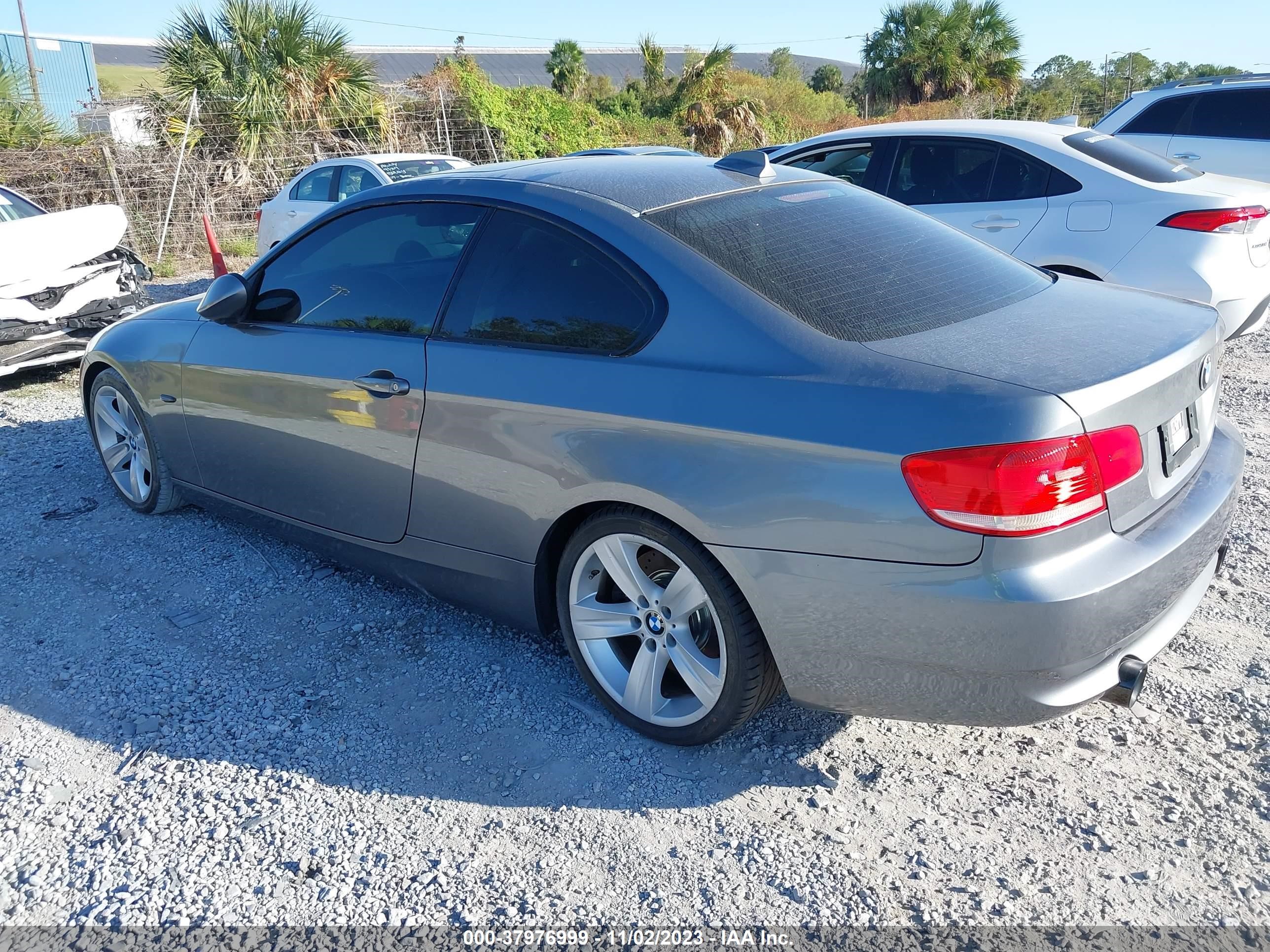 Photo 2 VIN: WBAWB73547P038401 - BMW 3ER 