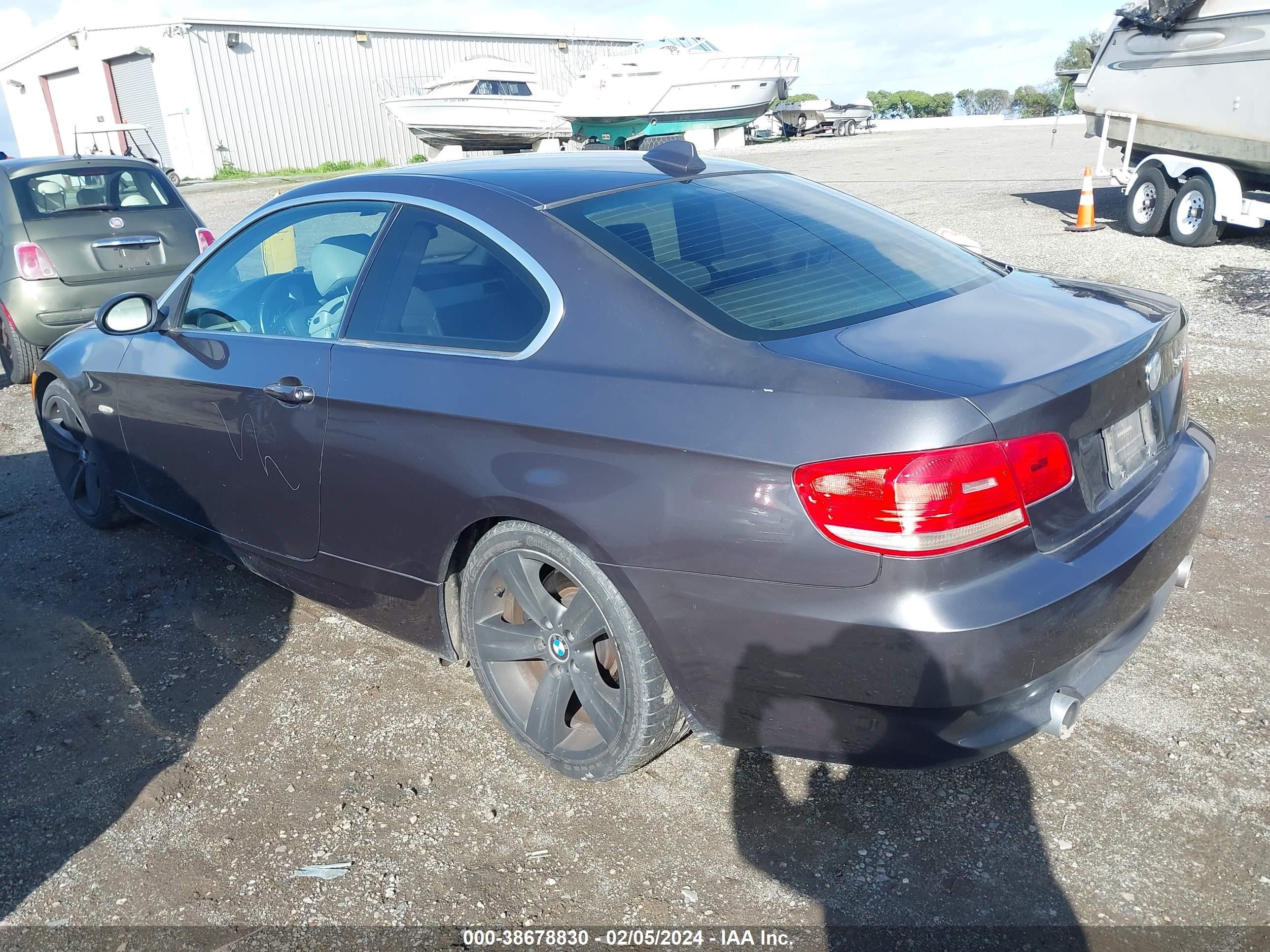 Photo 2 VIN: WBAWB73567P033815 - BMW 3ER 