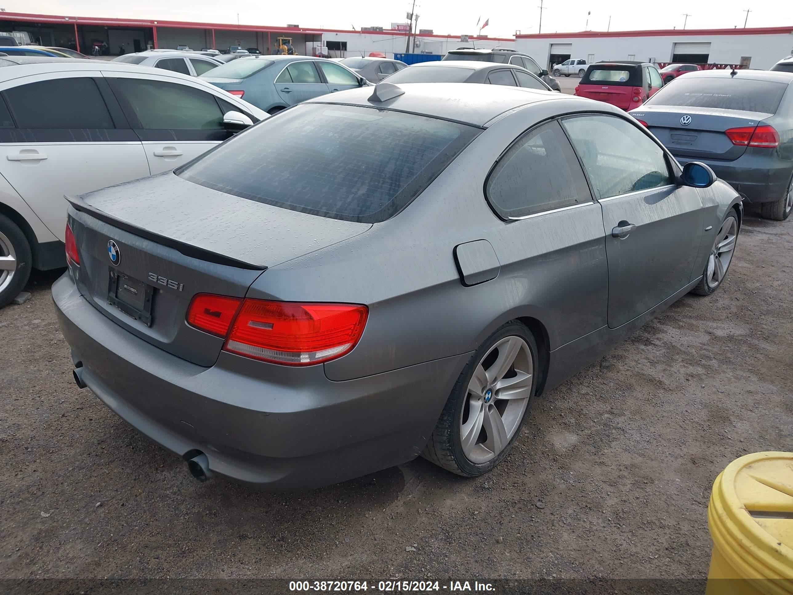 Photo 3 VIN: WBAWB73587P036960 - BMW 3ER 