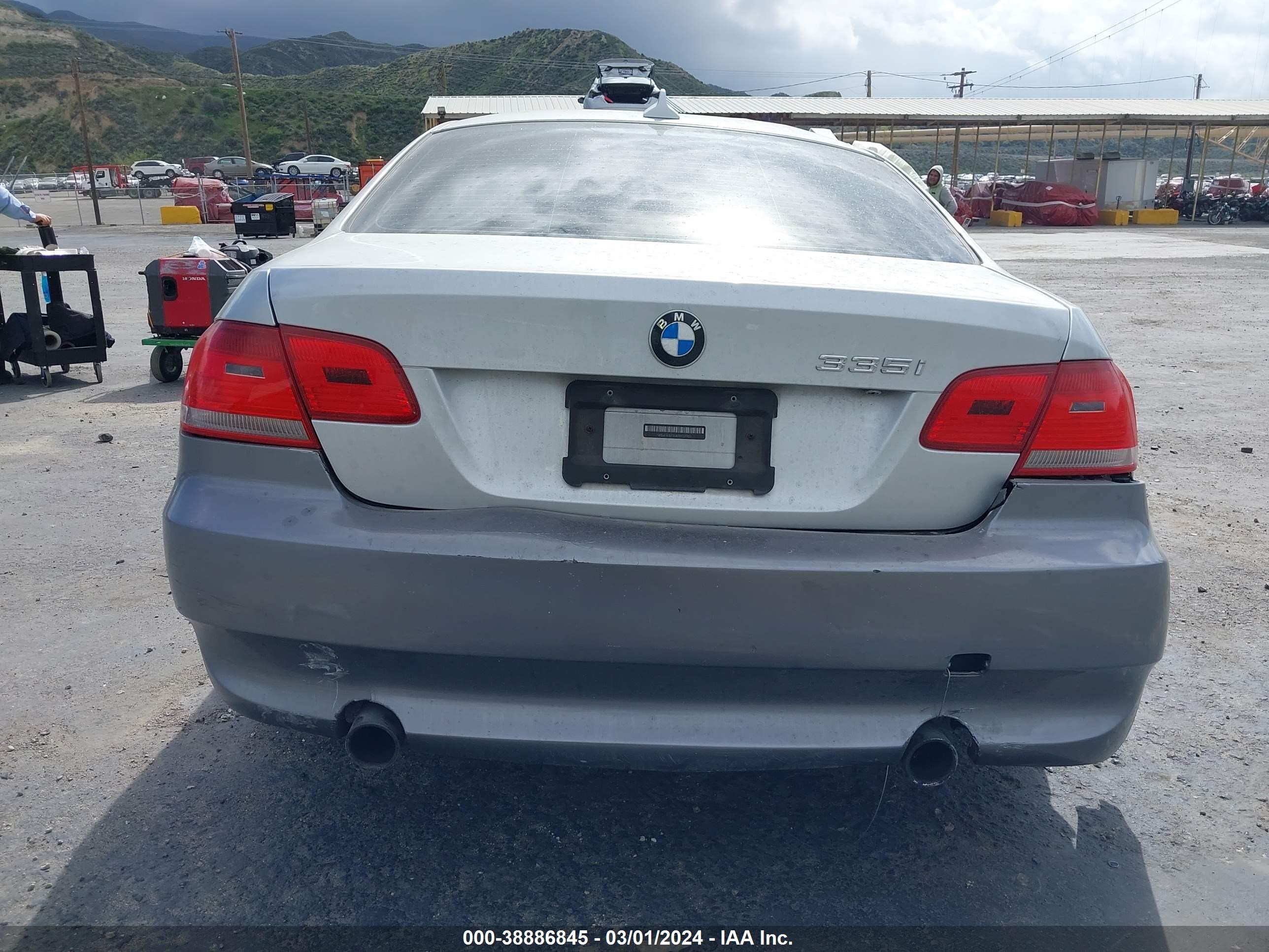 Photo 14 VIN: WBAWB73587P037901 - BMW 3ER 