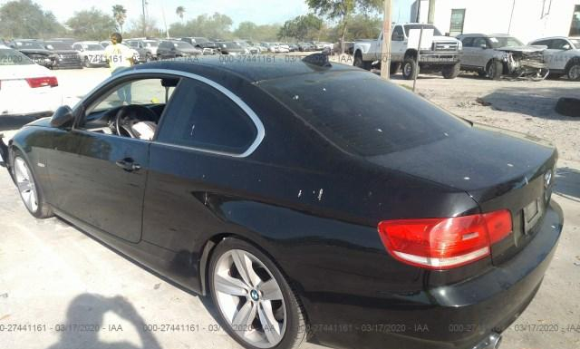 Photo 2 VIN: WBAWB73598P040095 - BMW 335 