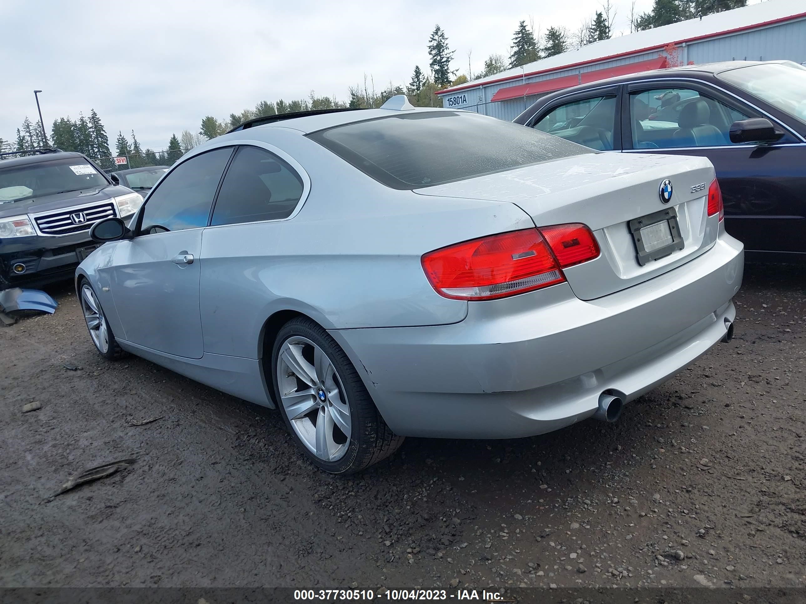 Photo 2 VIN: WBAWB735X7PV82904 - BMW 3ER 