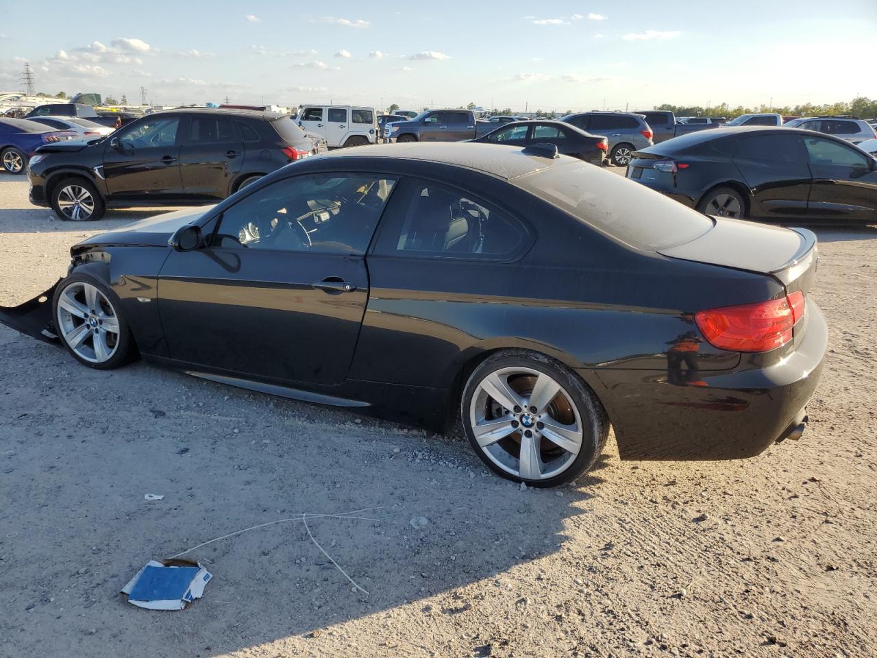 Photo 1 VIN: WBAWB735X9P044478 - BMW 3ER 