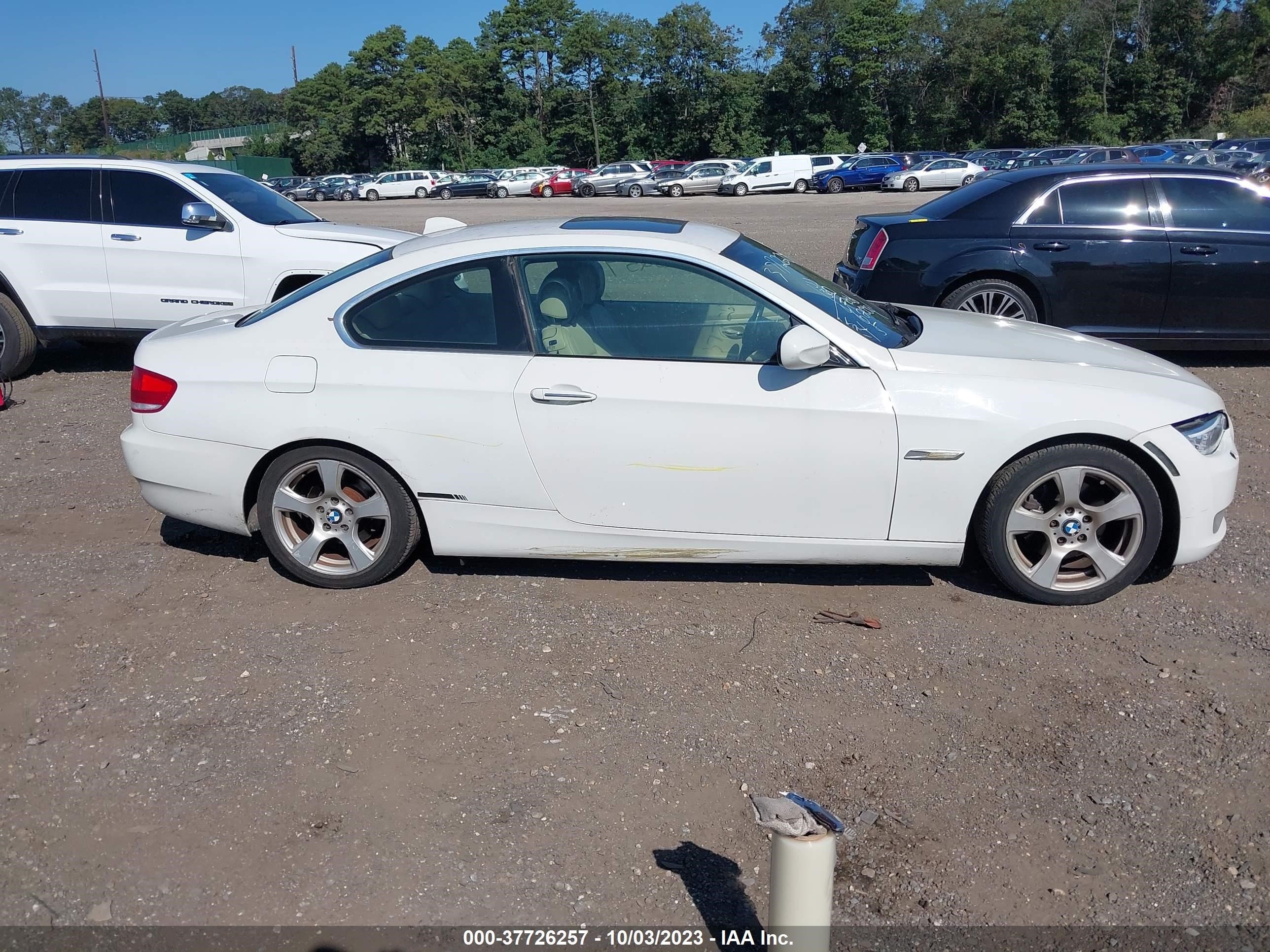 Photo 12 VIN: WBAWC33529PU84779 - BMW 3ER 