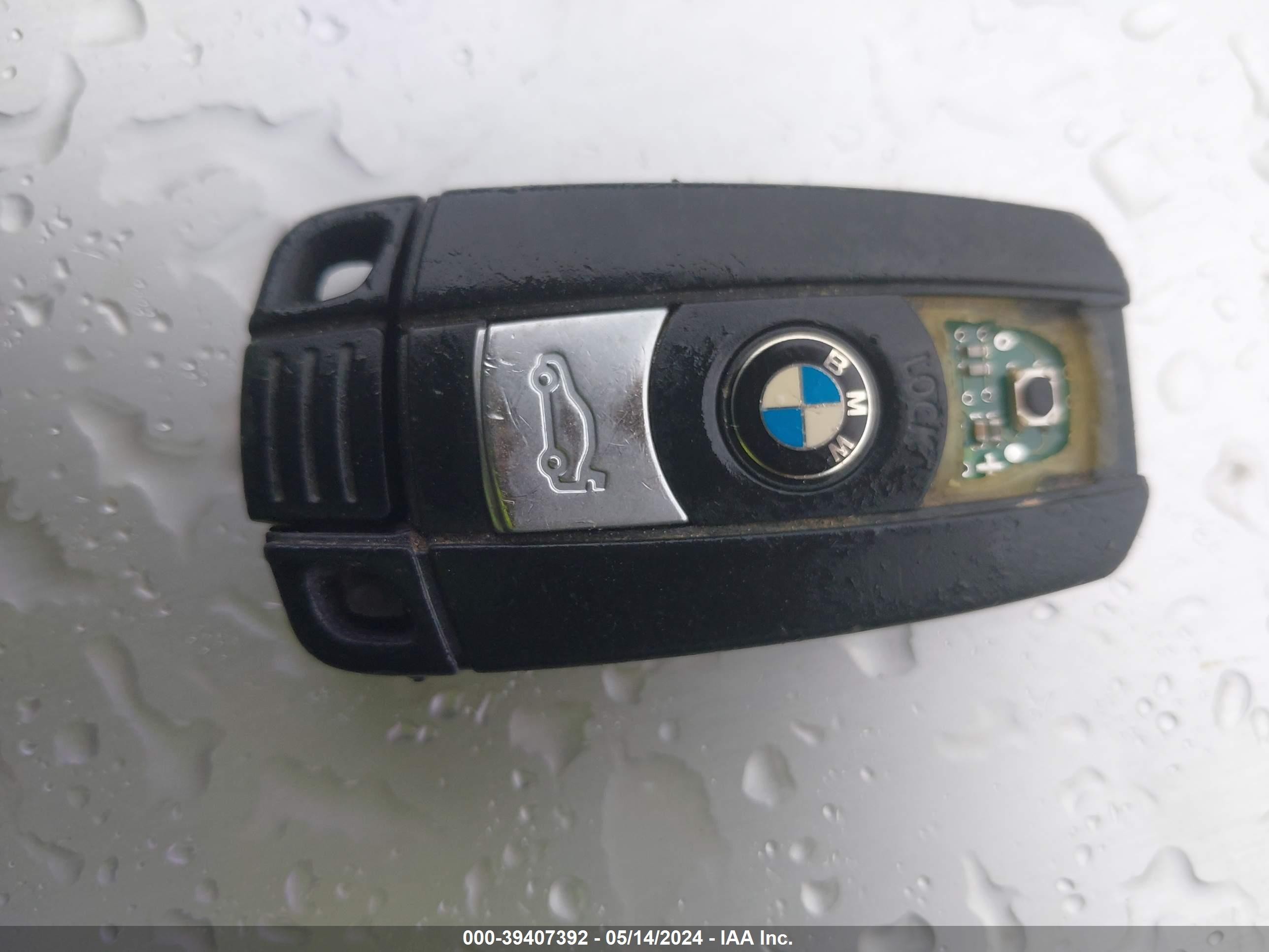 Photo 10 VIN: WBAWC33587PD05838 - BMW 3ER 