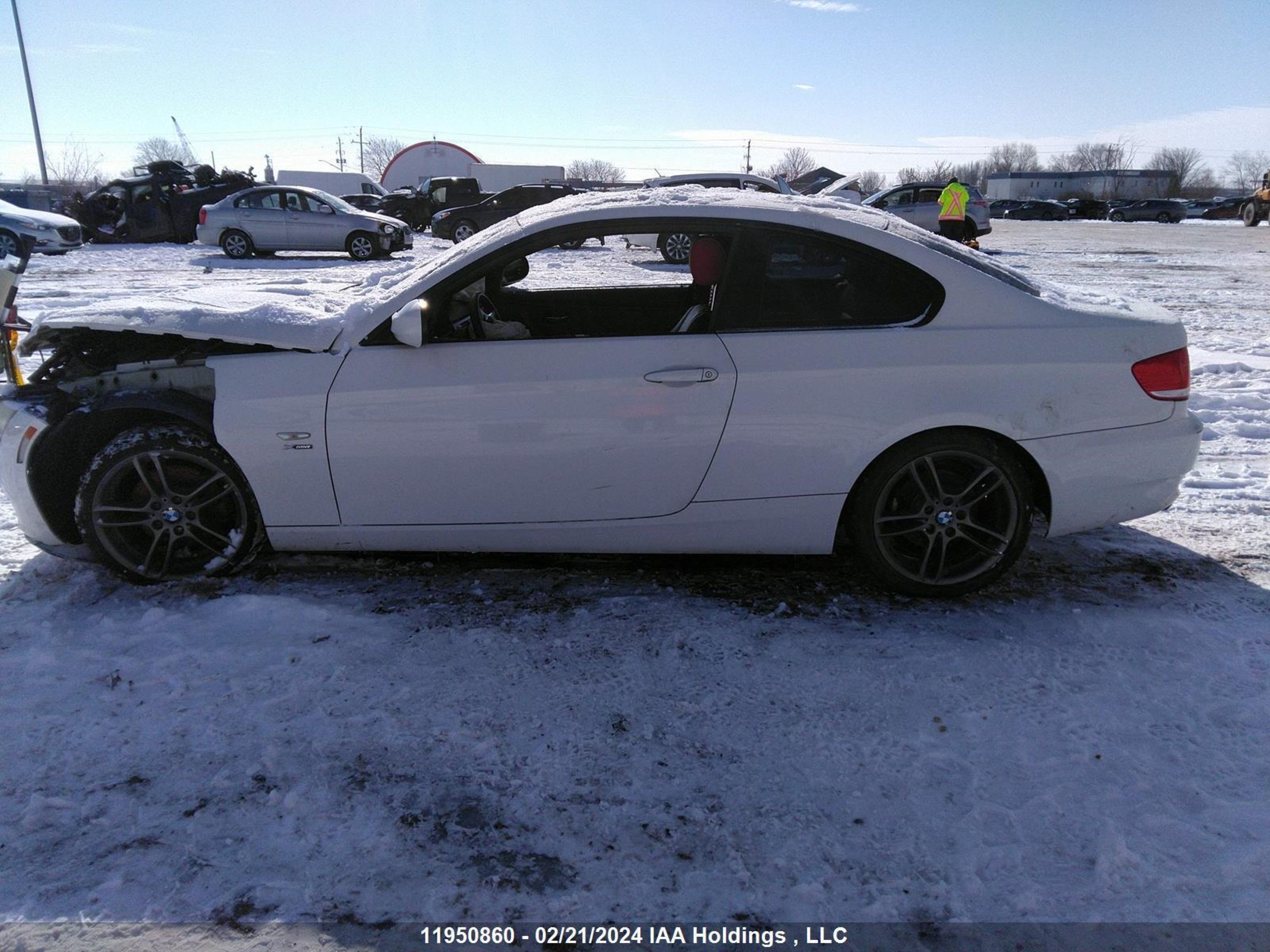 Photo 13 VIN: WBAWC3C50AP470691 - BMW 3ER 