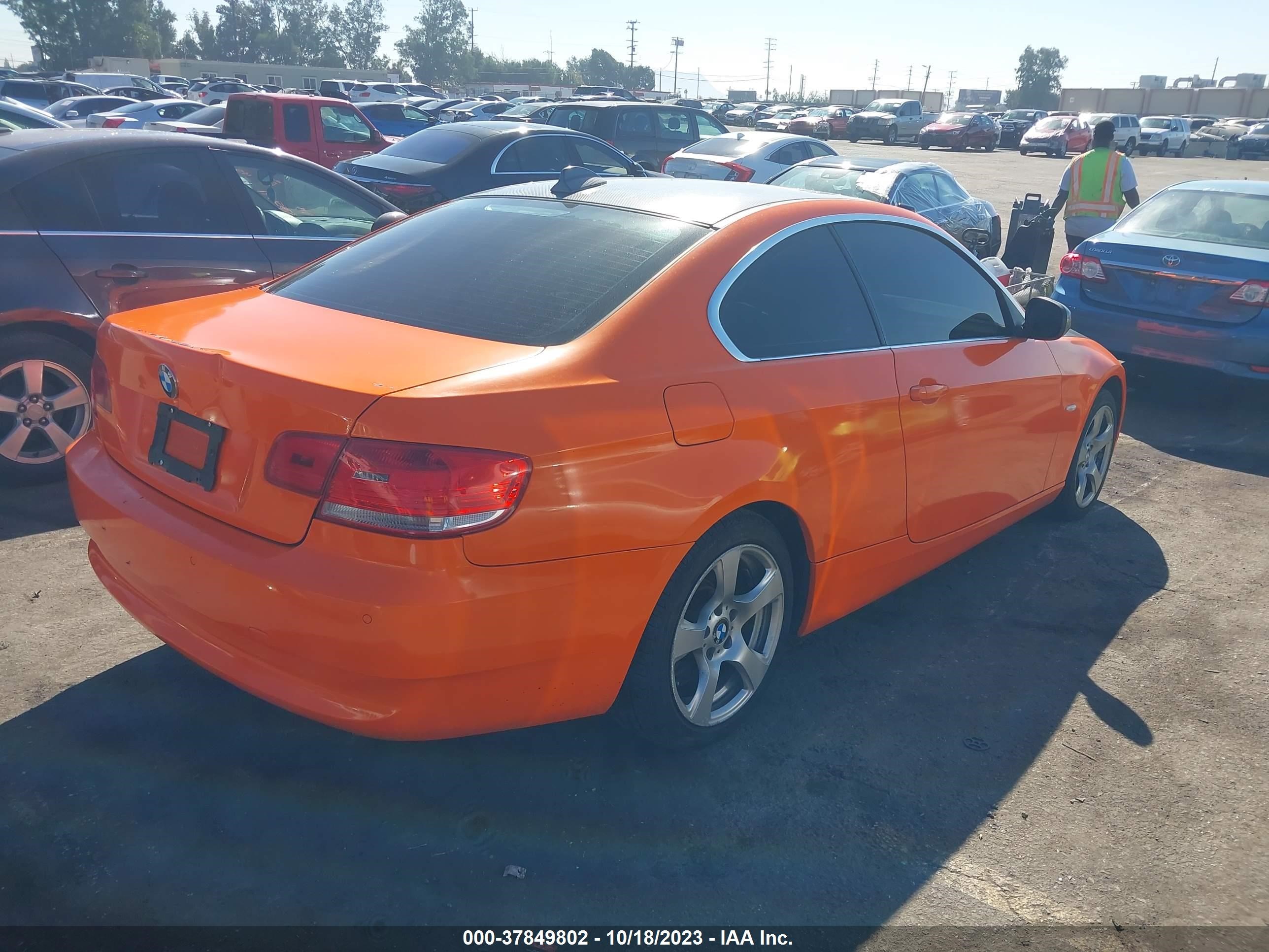 Photo 3 VIN: WBAWC3C57AP470851 - BMW 3ER 