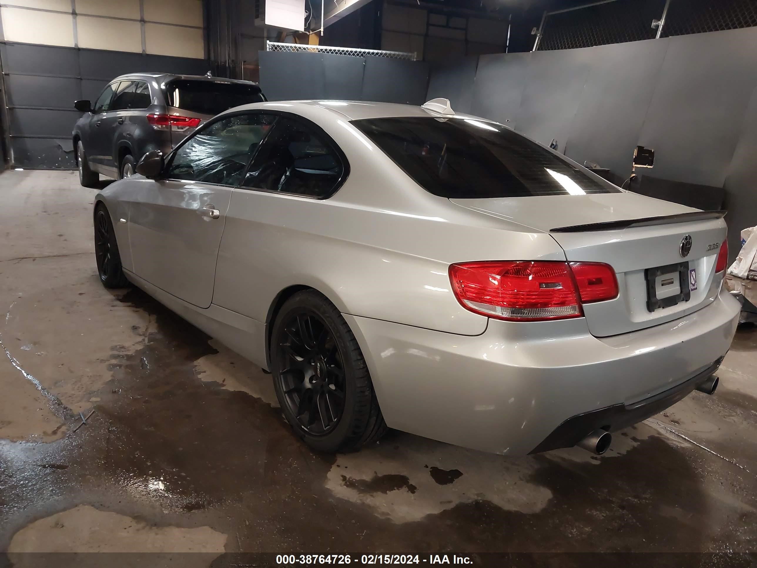 Photo 2 VIN: WBAWC73509E067728 - BMW 3ER 