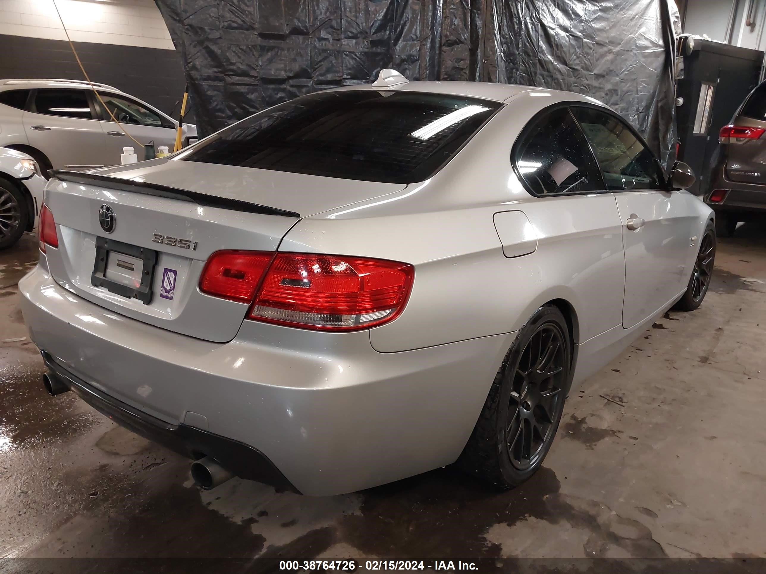 Photo 3 VIN: WBAWC73509E067728 - BMW 3ER 