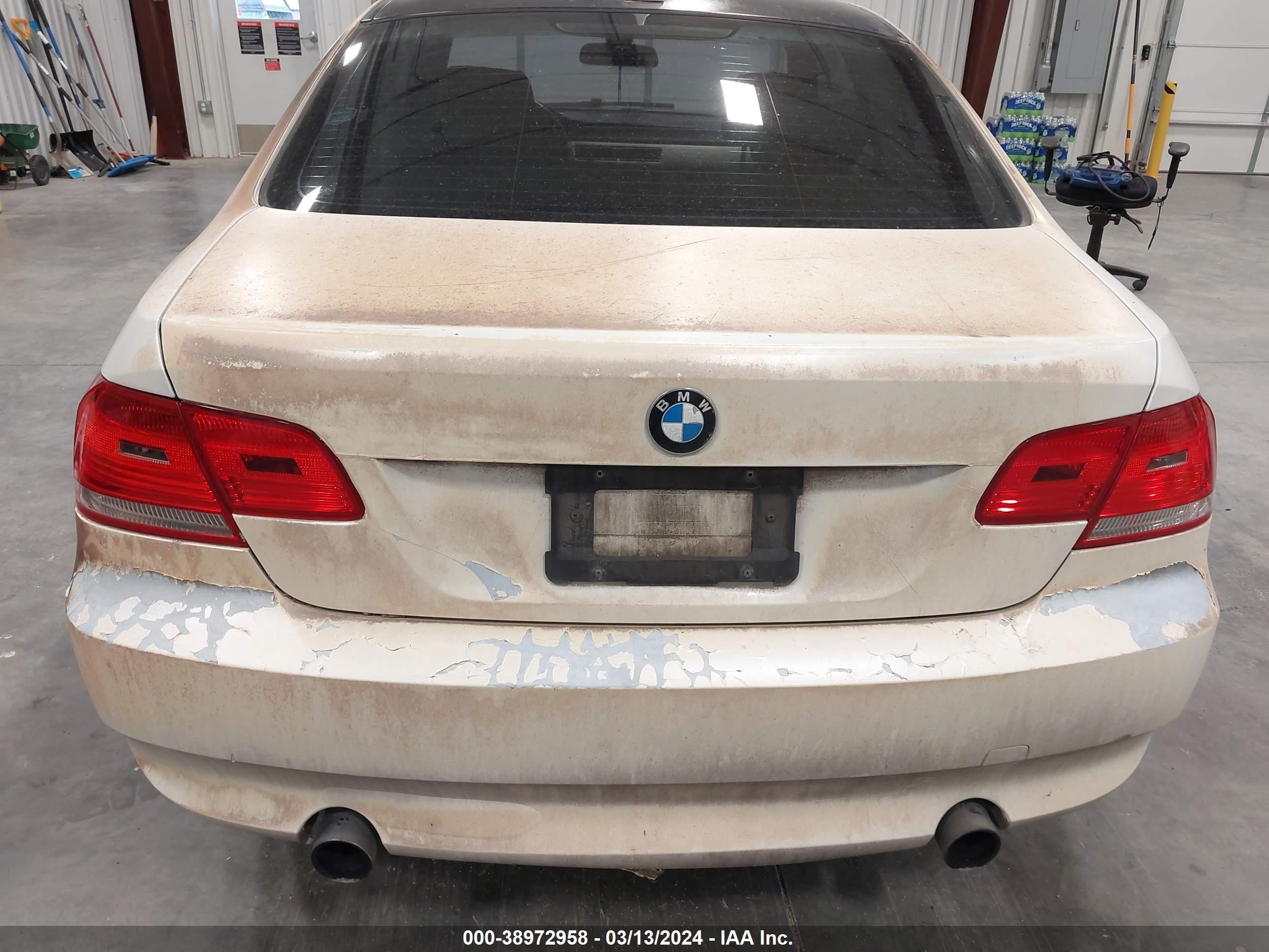 Photo 11 VIN: WBAWC73528E064652 - BMW 3ER 