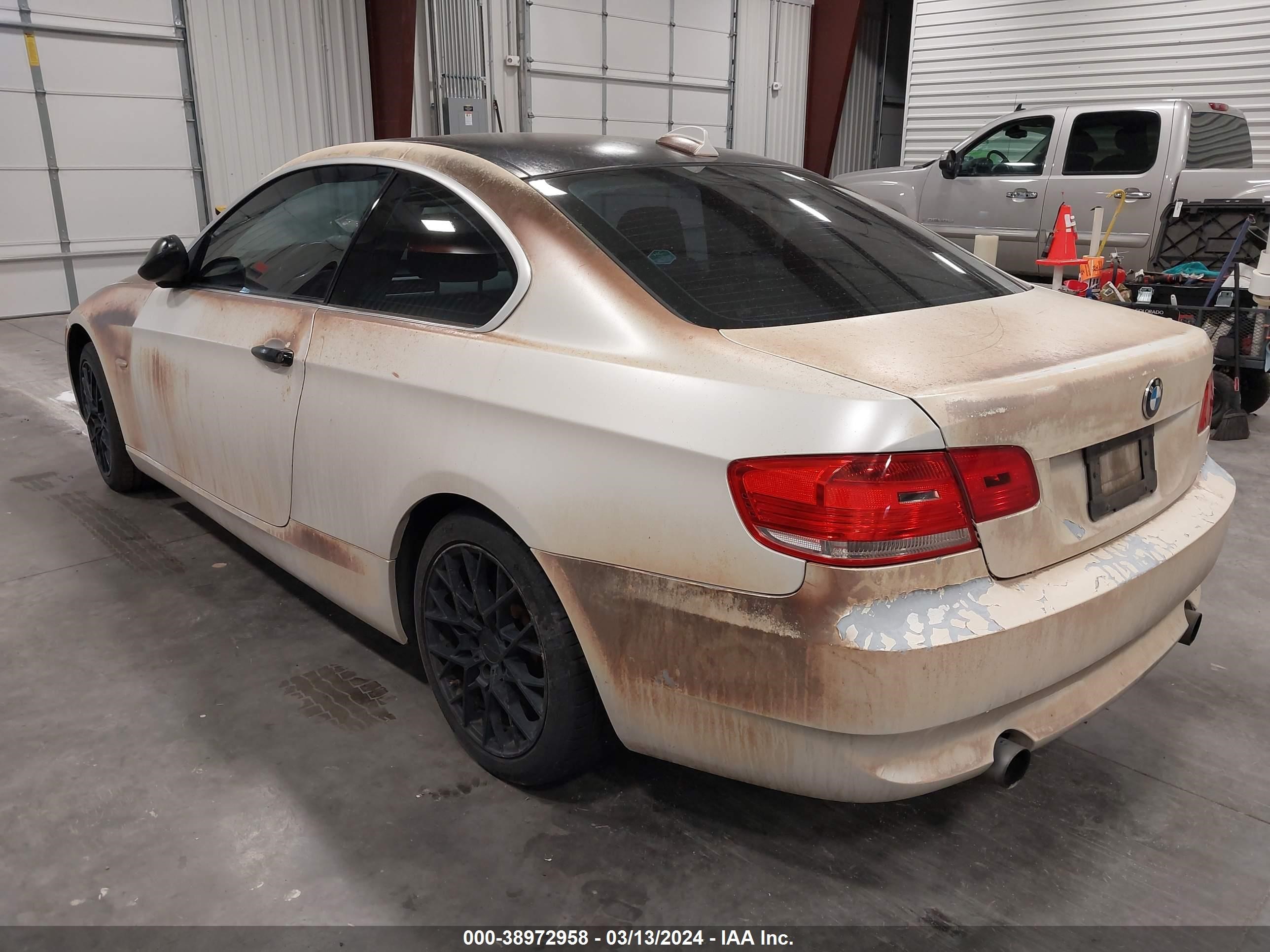 Photo 2 VIN: WBAWC73528E064652 - BMW 3ER 